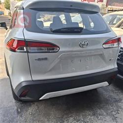 تۆیۆتا کۆرۆلا کرۆس